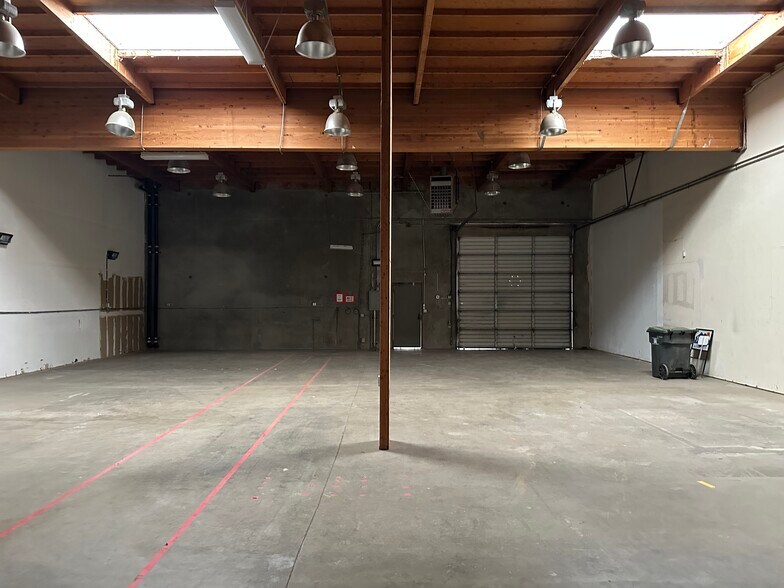 More Photos Of 1279 W Stowell Rd, Santa Maria Warehouse For Sale