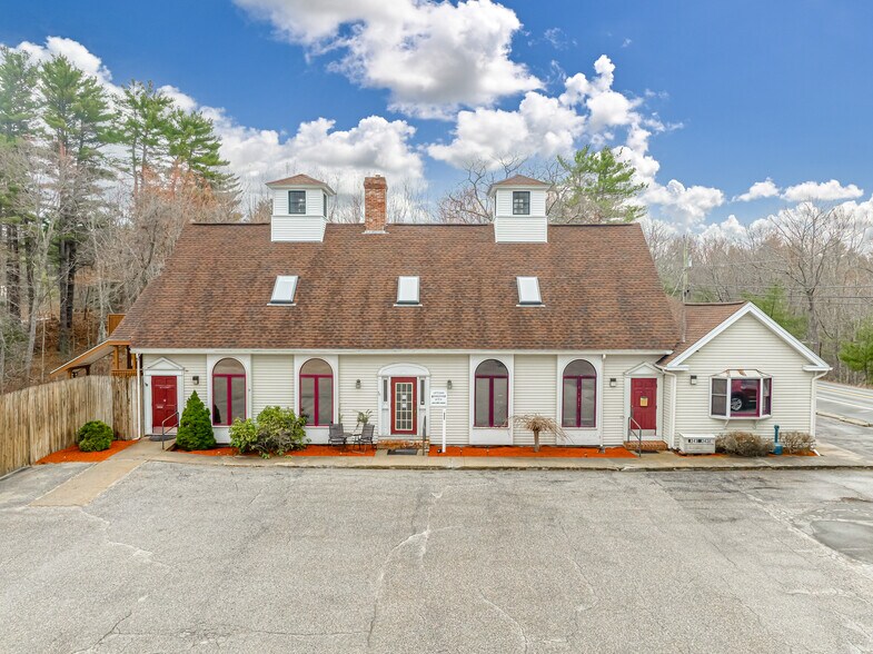 More Photos Of 343 Main St, Sandown Office For Sale
