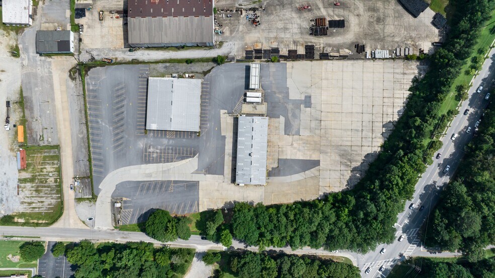 More Photos Of 2770 Peyton Rd NW, Atlanta Warehouse For Lease