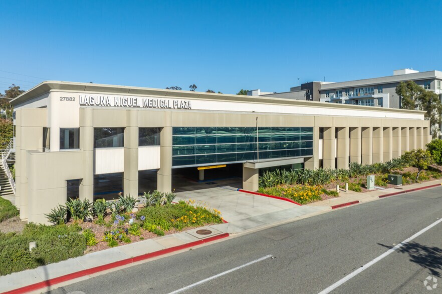 Primary Photo Of 27882 Forbes Rd, Laguna Niguel Medical For Sale