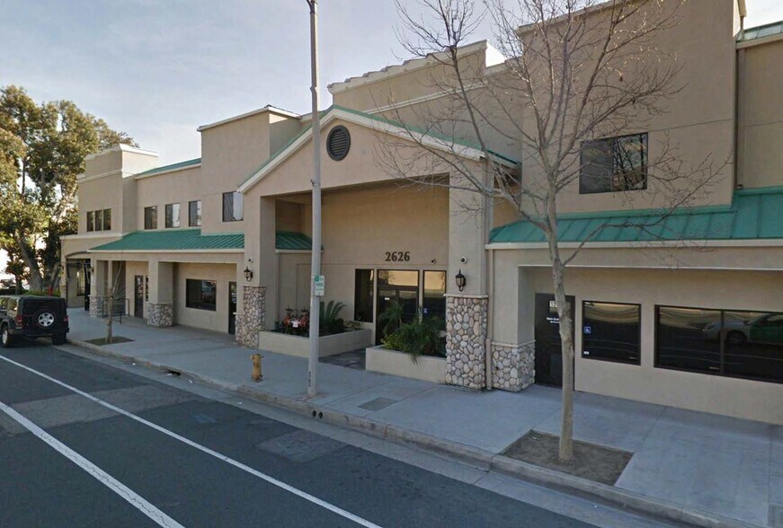 Primary Photo Of 2626 Foothill Blvd, La Crescenta Loft Creative Space For Lease