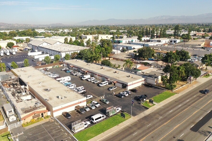 More Photos Of 13546 Central Ave, Chino Service For Lease