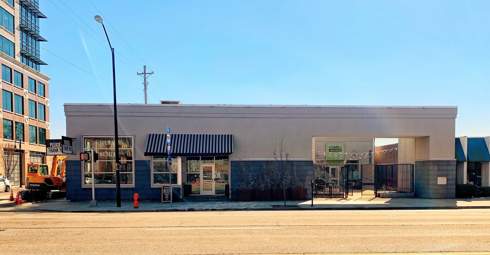 Primary Photo Of 252 E Market St, Louisville Storefront Retail Office For Lease