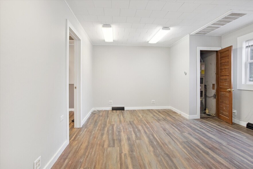 More Photos Of 316 S Eddy St, South Bend Office Residential For Sale