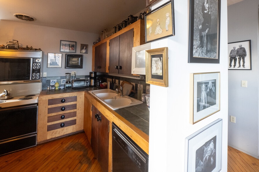 More Photos Of 230-234 Ferry St, Easton Loft Creative Space For Sale