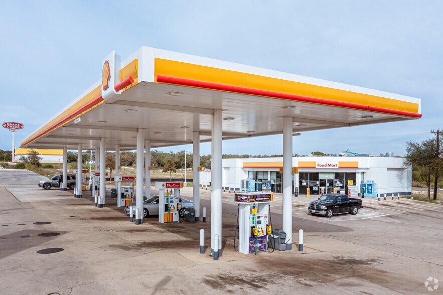 More Photos Of 1530 W Loop 1604 N, San Antonio Convenience Store For Sale