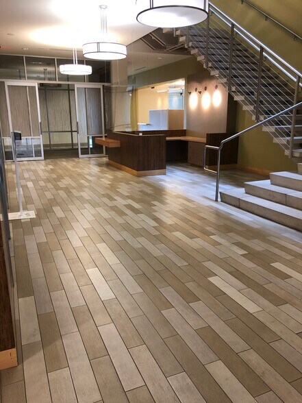 More Photos Of 113-123 S Monroe St, Tallahassee Office For Lease