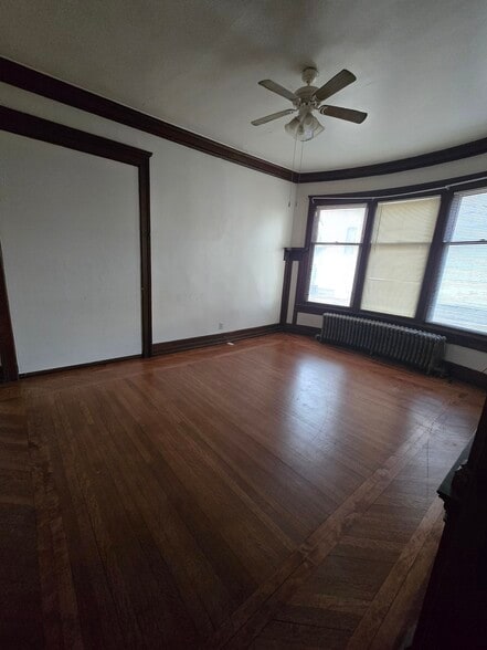 More Photos Of 924 S 19th St, Milwaukee Apartments For Sale
