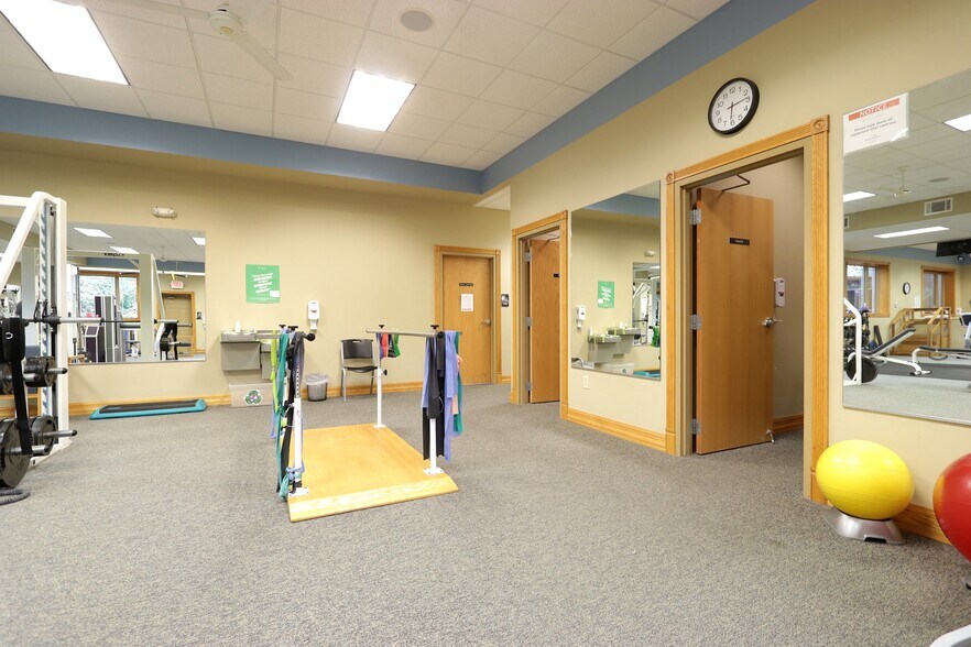 More Photos Of 2160 Sandy Dr, State College Medical For Lease