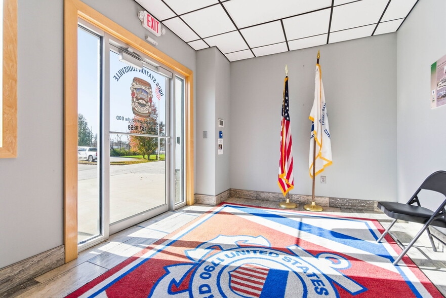 More Photos Of 13720 Aiken Rd, Louisville Warehouse For Sale