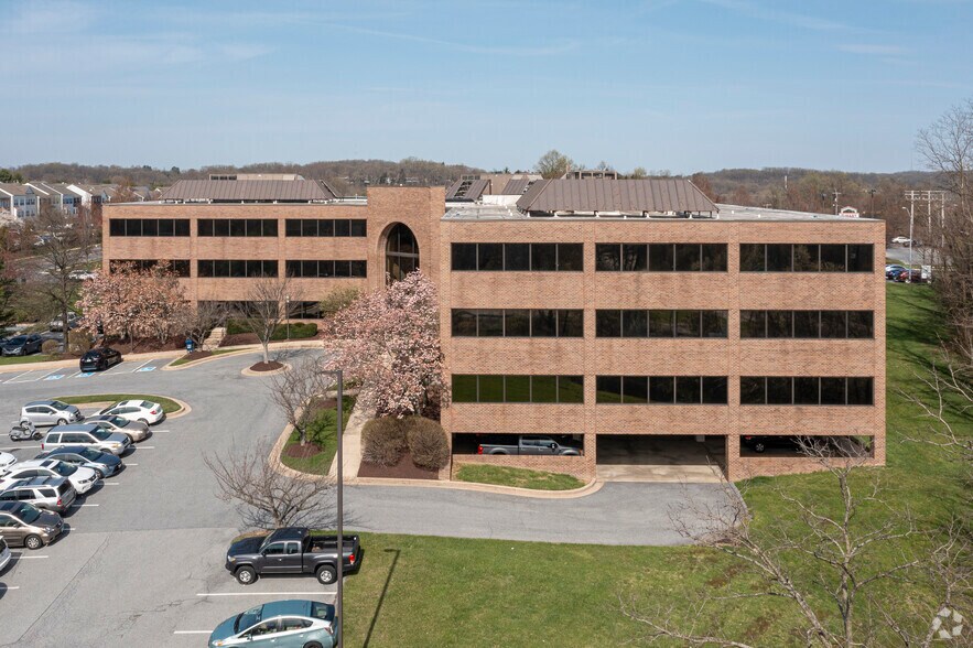 More Photos Of 3300 N Ridge Rd, Ellicott City Office For Lease