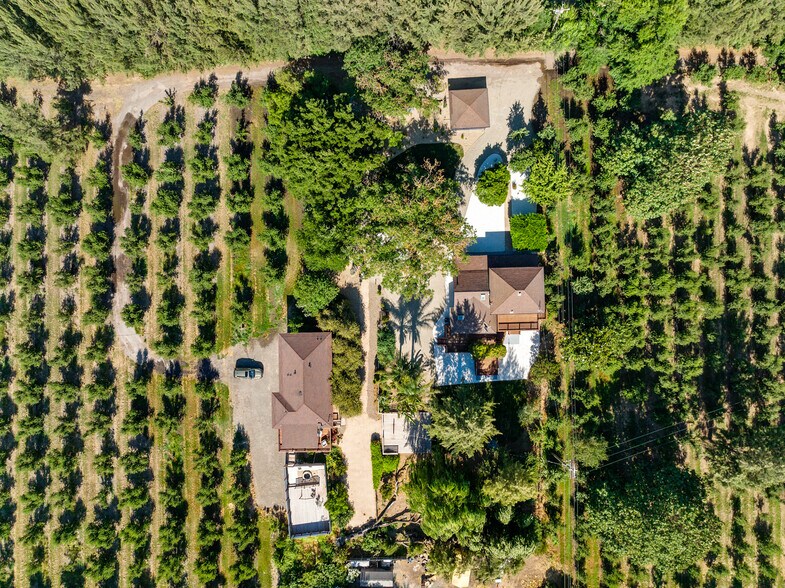 More Photos Of 14268 CA-160, Isleton Apartments For Sale