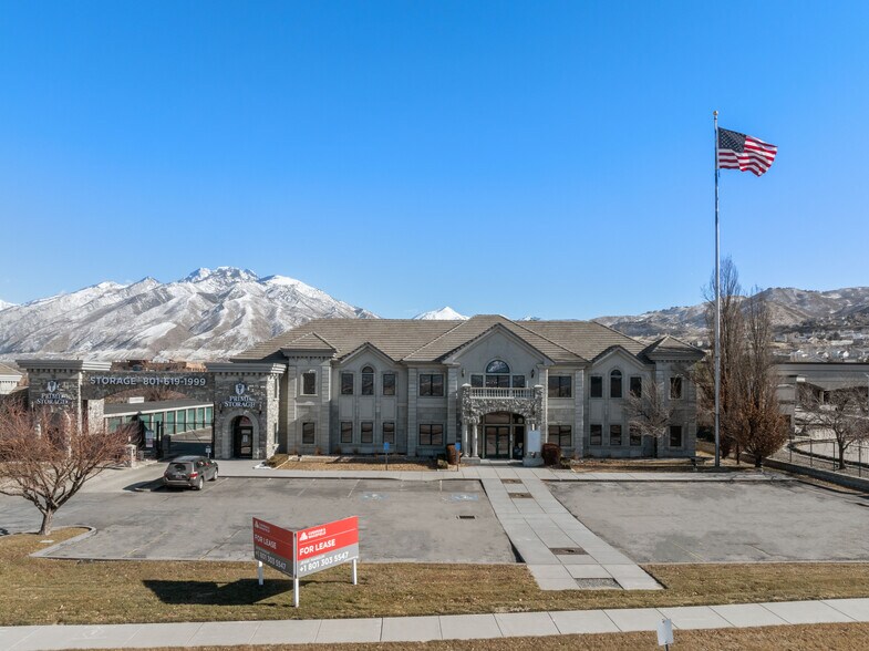 More Photos Of 14039 Minuteman Dr, Draper Self Storage For Lease