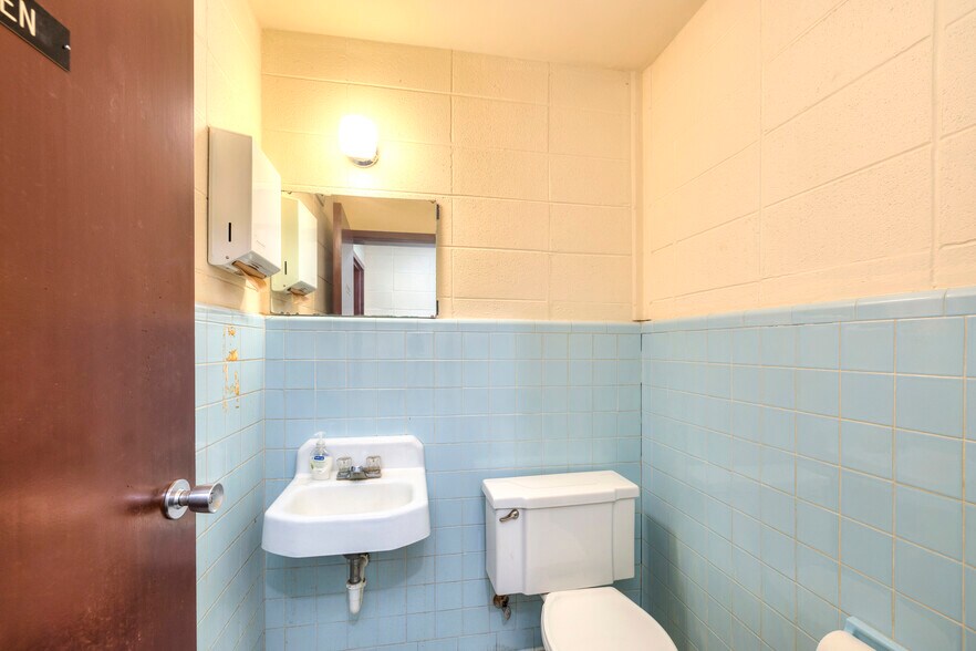 More Photos Of 410 W Liberty St, Sumter Office Residential For Sale