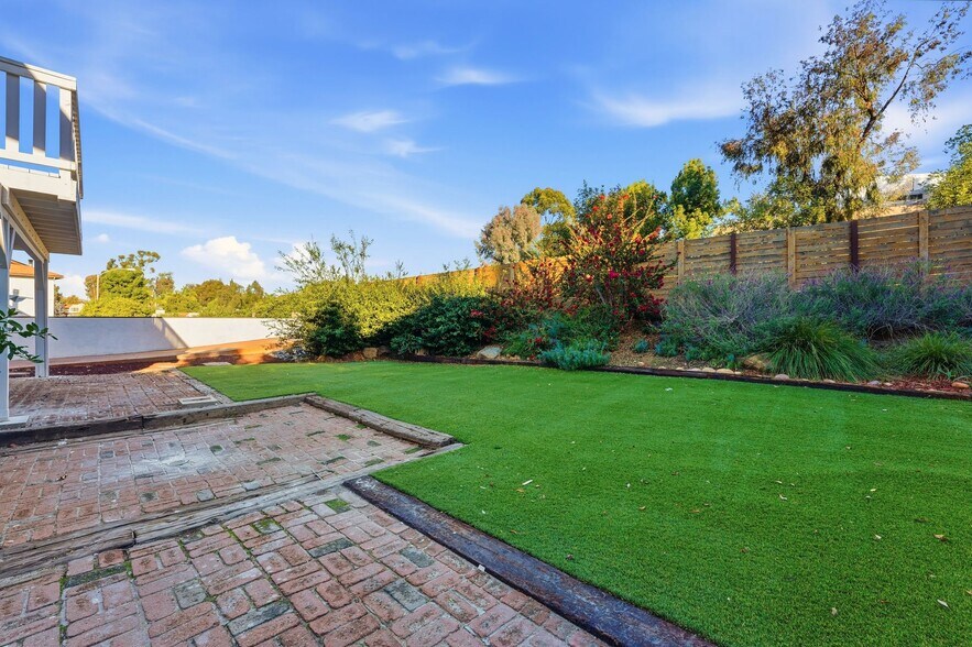 More Photos Of 5067 Alumni Pl, San Diego Multifamily For Sale