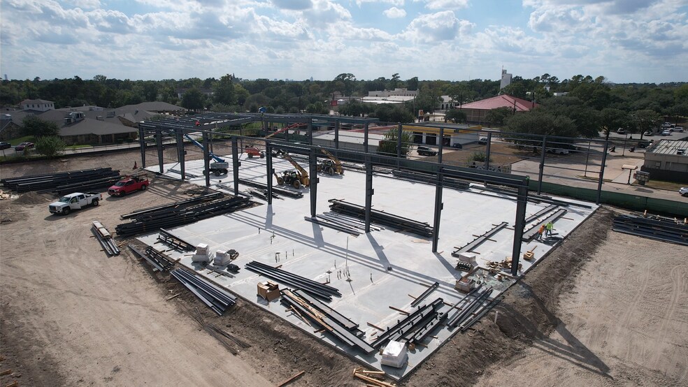 More Photos Of 3231 W Little York Rd, Houston Unknown For Lease