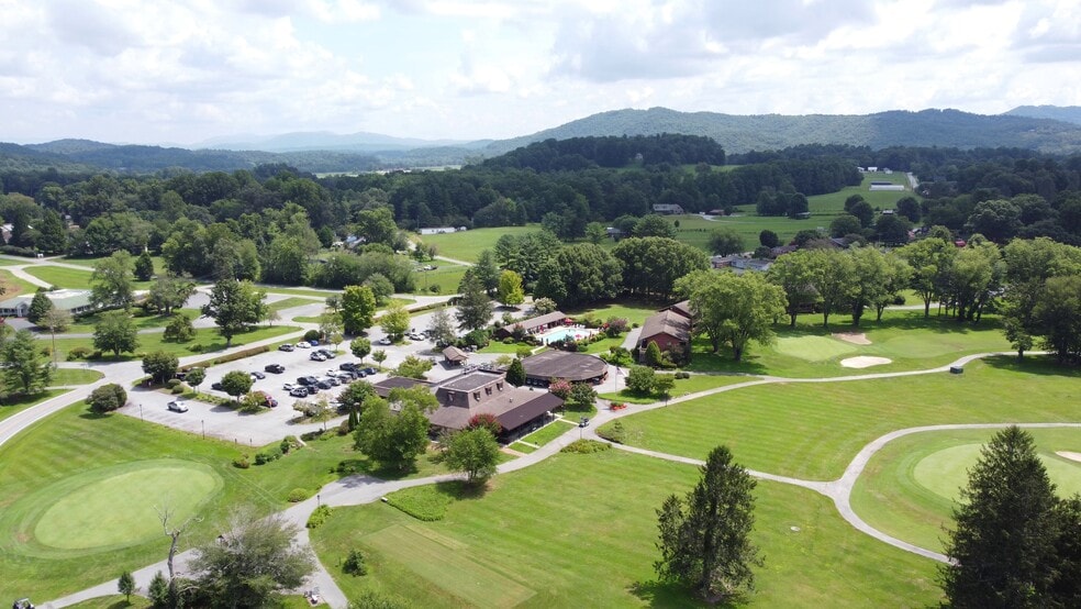 More Photos Of 450 Brickyard Rd, Etowah Golf Course Driving Range For Sale