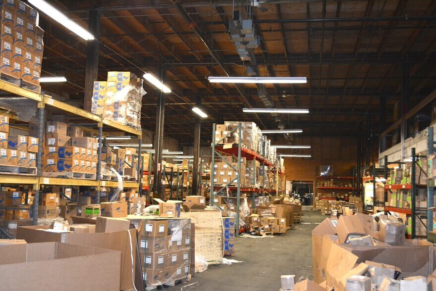 More Photos Of 15-31 North Ave, Garwood Industrial For Lease