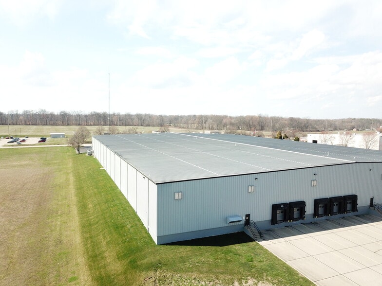 More Photos Of 1000 S Saint Charles St, Jasper Warehouse For Lease