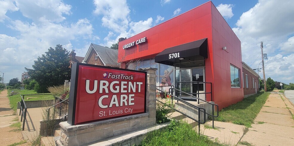 More Photos Of 5701 Chippewa St, Saint Louis Medical For Sale