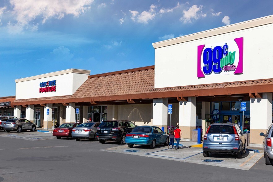 More Photos Of 3684-3686 Sonoma Blvd, Vallejo General Retail For Lease