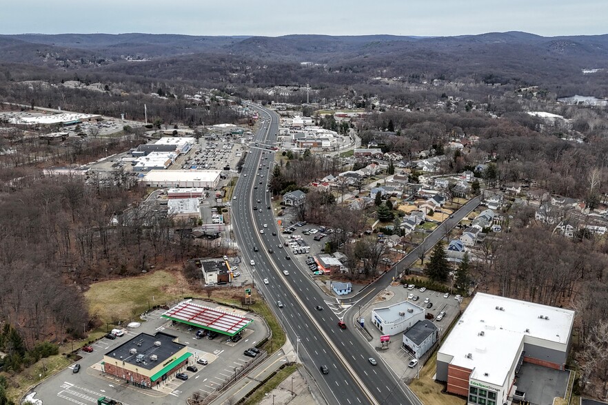 More Photos Of 1432 State Rt 23, Butler Freestanding For Lease