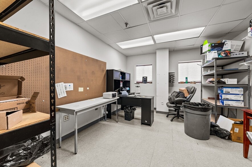 More Photos Of 2107 Black Creek Rd SE, Wilson Warehouse For Lease