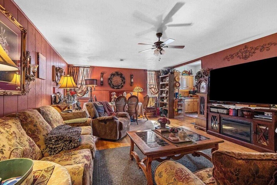 More Photos Of E3261 County Rd S, Casco Sports And Entertainment For Sale