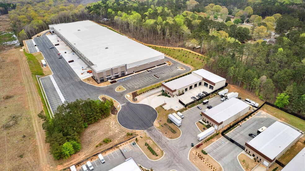 More Photos Of 225 Promenade Pky, Fayetteville Manufacturing For Sale