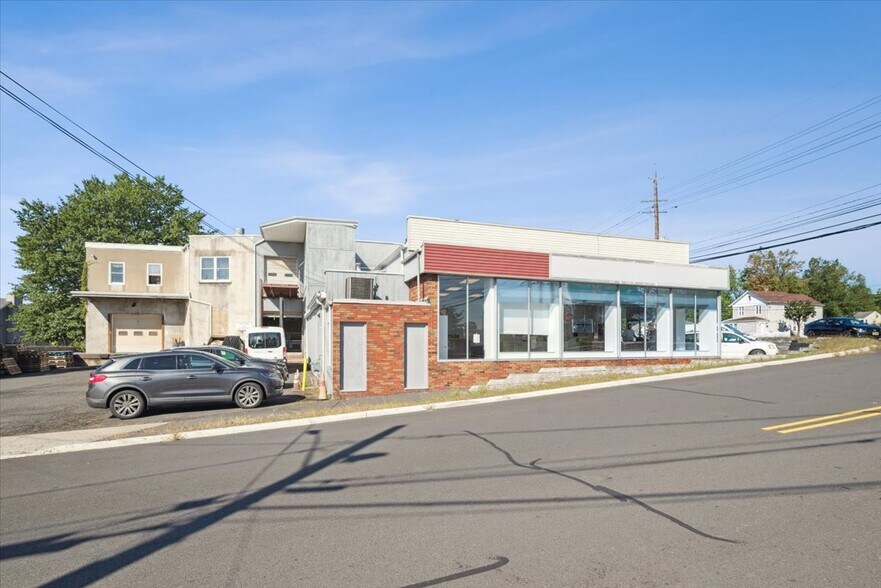 More Photos Of 401 State Route 202, Raritan Freestanding For Lease