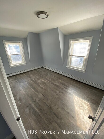 More Photos Of 166 Division St, Pawtucket Apartments For Sale