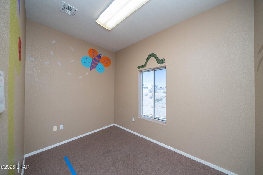 More Photos Of 1515 N Lake Havasu Ave, Lake Havasu City General Retail For Sale