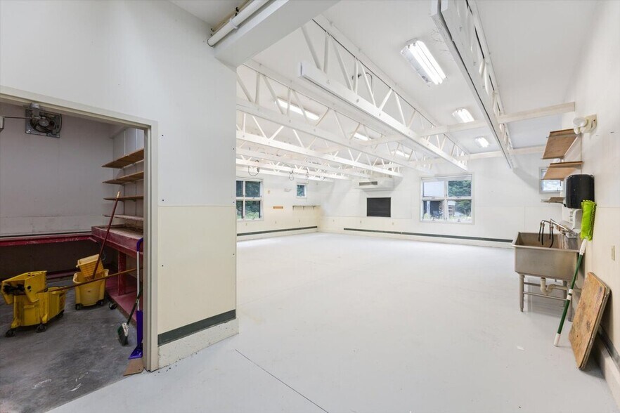 More Photos Of 457 Route 123, Sharon Freestanding For Lease