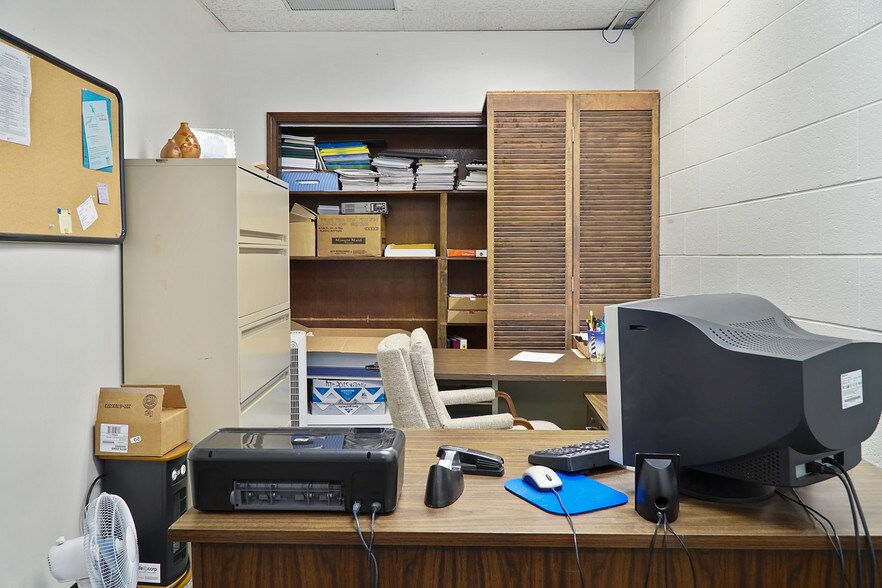 More Photos Of 5900 Reynolds Rd, Morrow Loft Creative Space For Lease