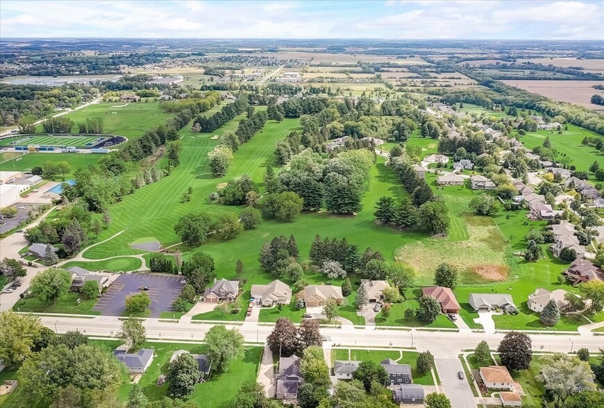 More Photos Of 800 S Main St, Lake Mills Golf Course Driving Range For Sale