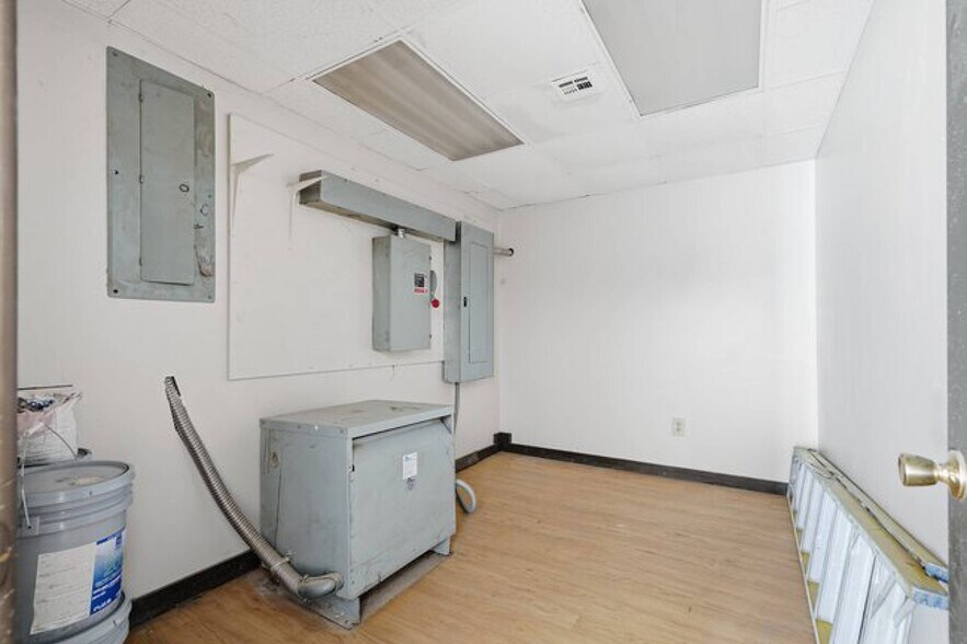 More Photos Of 31520 S 4210 Rd, Inola Industrial For Lease
