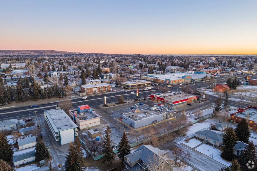 More Photos Of 2025-2033 16th Ave NW, Calgary Freestanding For Lease