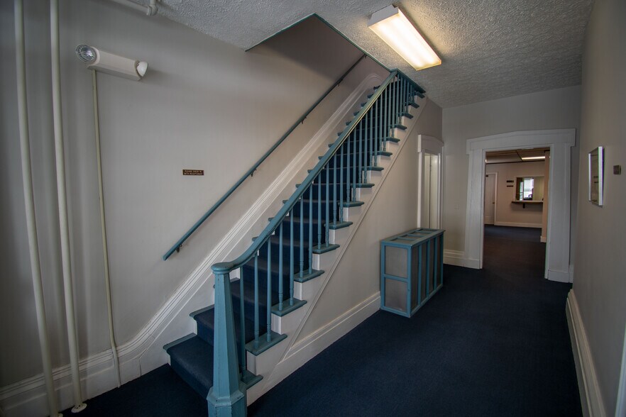 More Photos Of 91 Genesee St, Geneva Office Residential For Sale