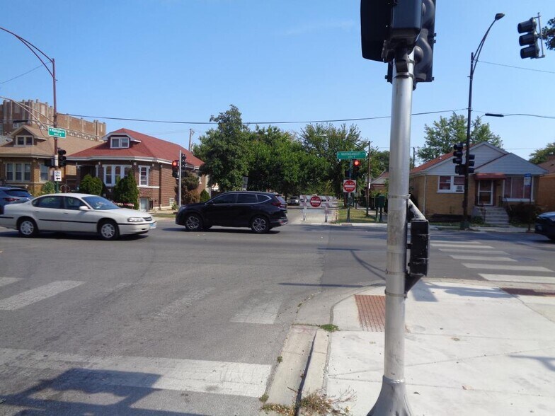 More Photos Of 2958 Narragansett ave, Chicago Industrial For Sale