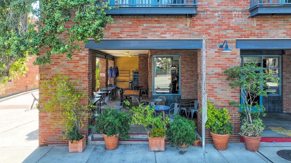 More Photos Of 803, 807 A-B, 807 C, South Pasadena Storefront Retail Residential For Sale