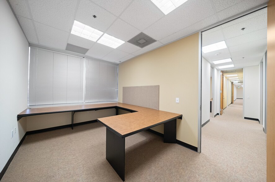 More Photos Of 17200 SH 249, Houston Medical For Lease