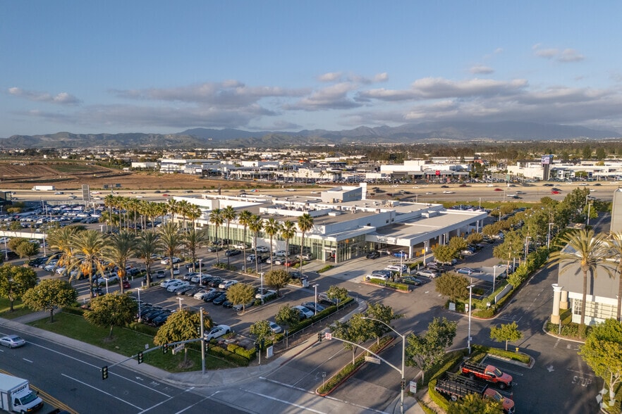 More Photos Of 9829 Research Dr, Irvine Auto Dealership For Lease