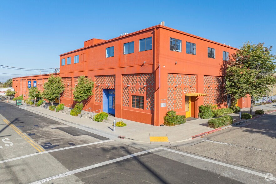 Primary Photo Of 2390 4th St, Berkeley Office For Lease
