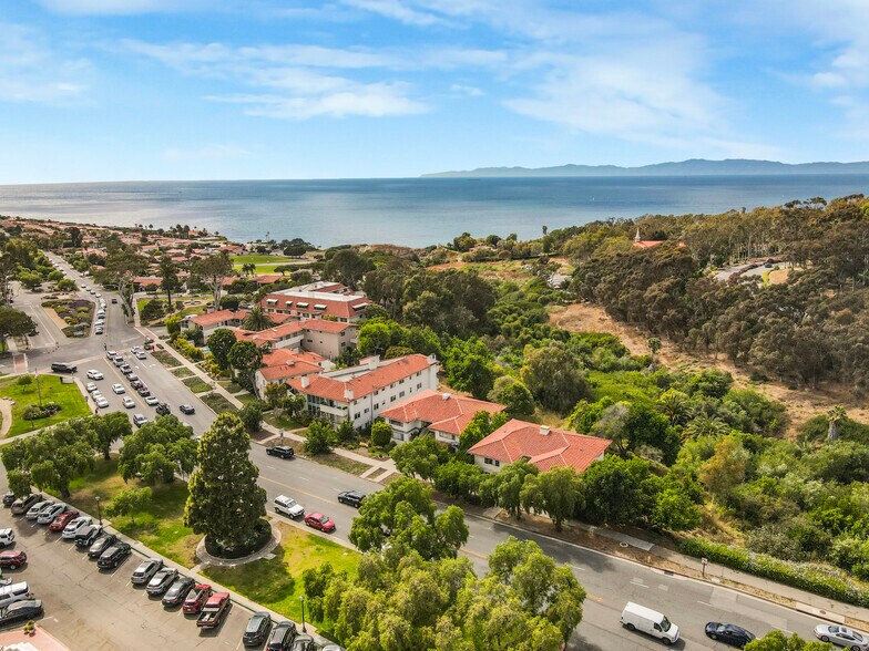 More Photos Of 229 Palos Verdes Dr W, Palos Verdes Estates Multifamily For Sale