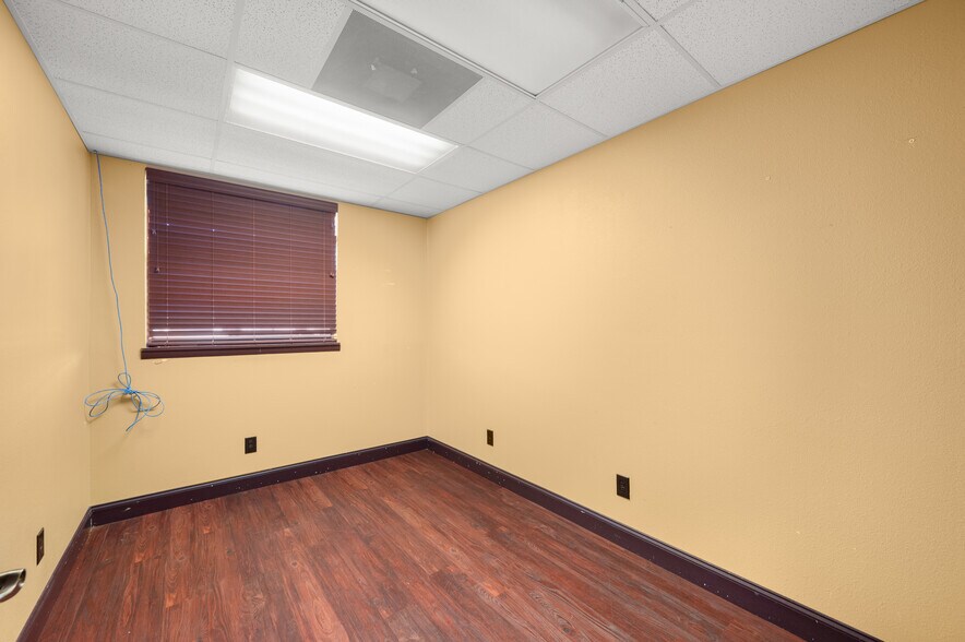 More Photos Of 500 S US Highway 1, Fort Pierce Office For Lease