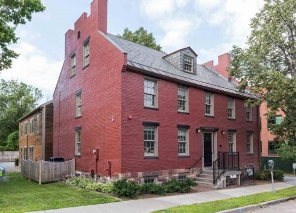 Primary Photo Of 35 King St, Burlington Office For Lease