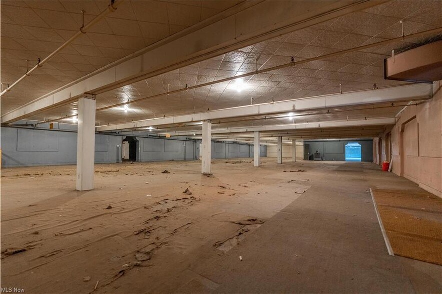 More Photos Of 314 Cherry Ave SE, Canton Warehouse For Sale
