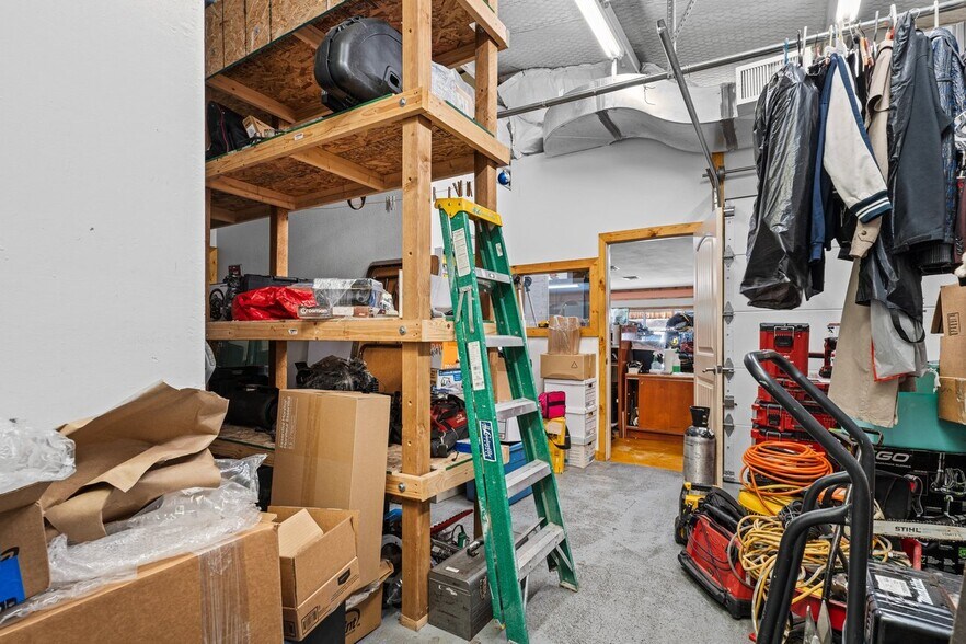 More Photos Of 224 N Chester Ave, Pueblo Auto Repair For Sale