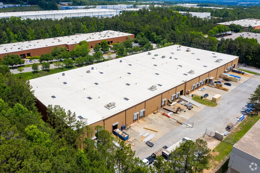 More Photos Of 7990 Second Flags Dr, Austell Unknown For Lease