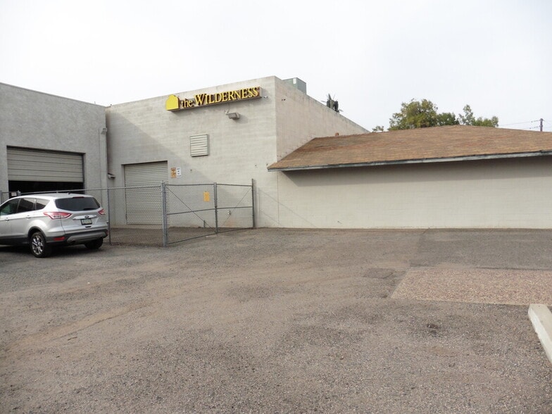 More Photos Of 9418 N 16th Ave, Phoenix Light Distribution For Sale